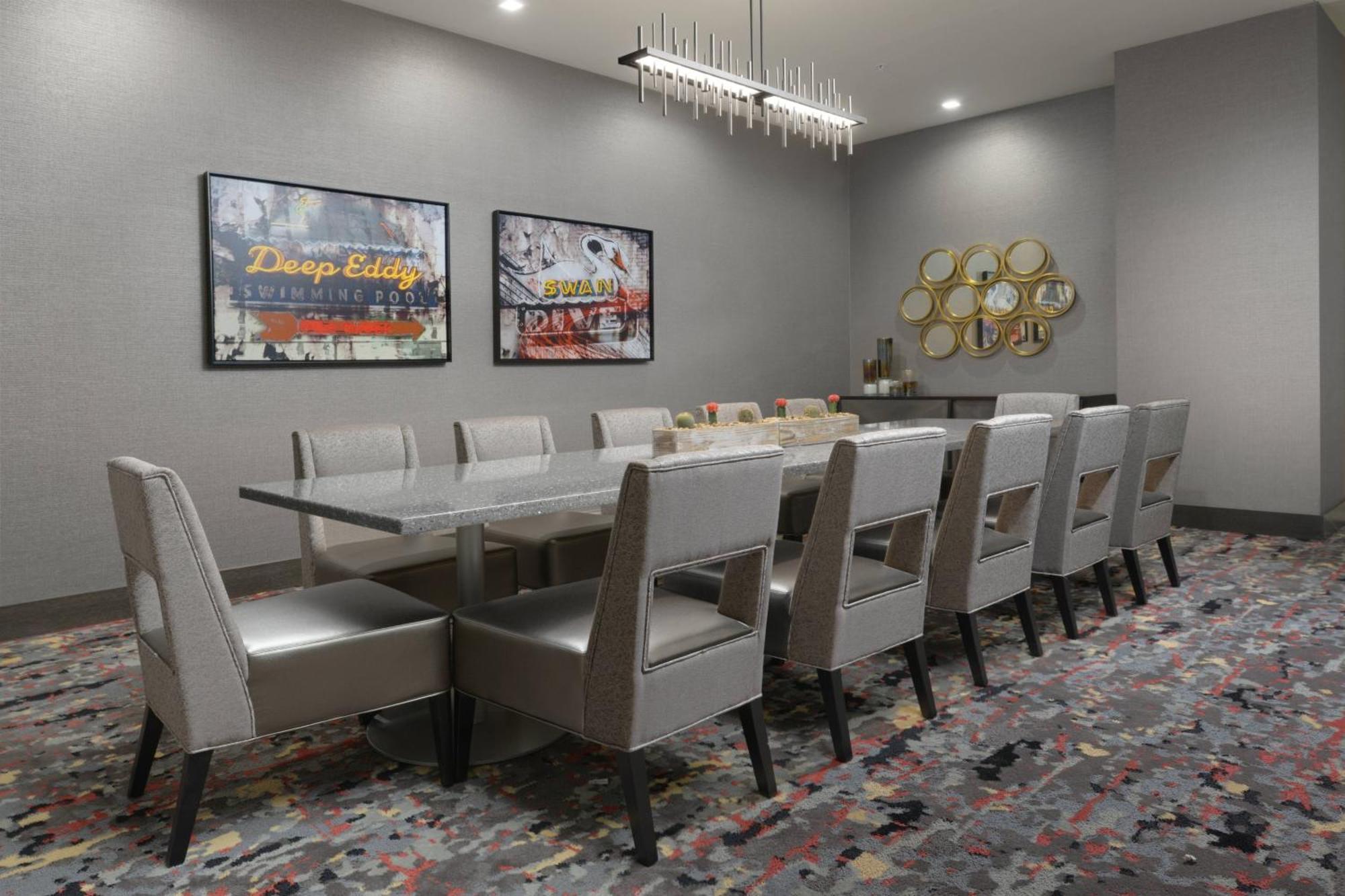 Courtyard By Marriott Austin Флюгервилль Экстерьер фото